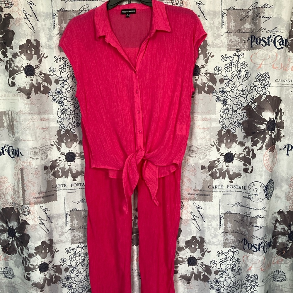 MODERN WORKS 2-Piece Pink Buttoned Gauze Blouse and Straight Leg Pant Set